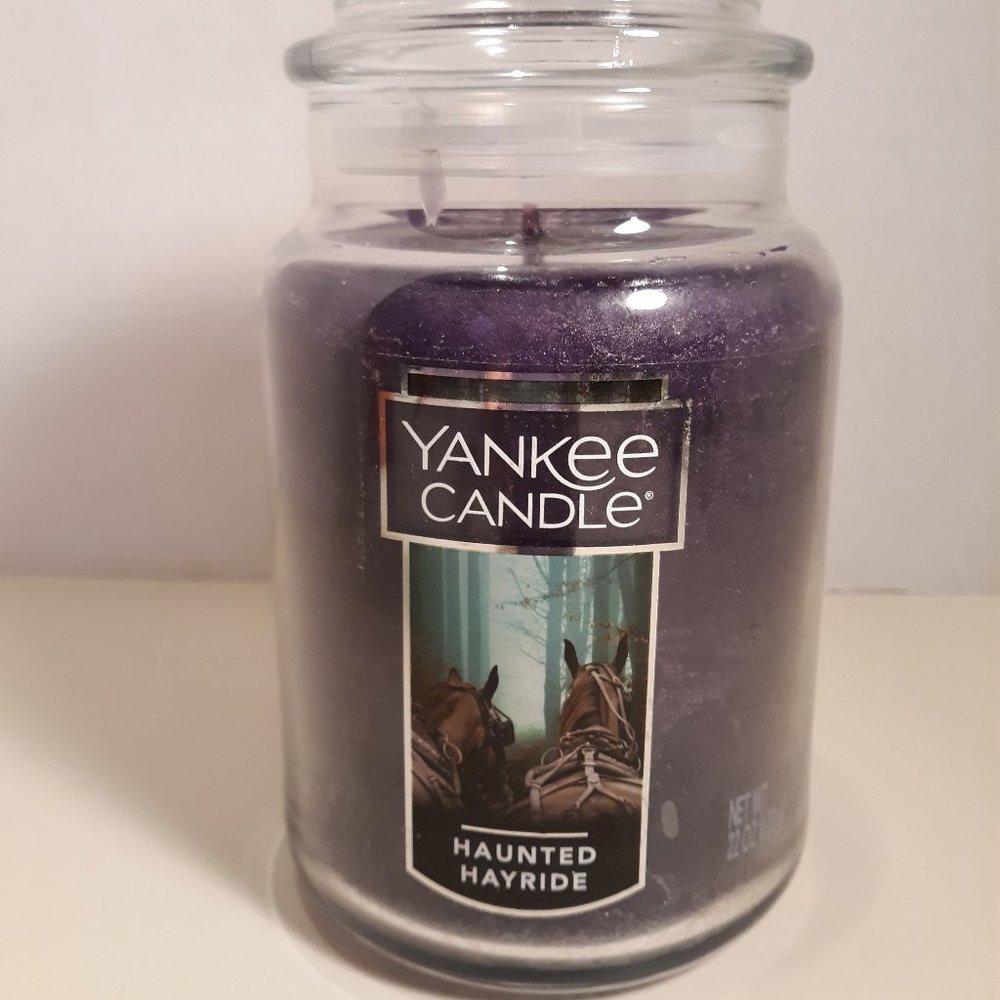 New Yankee Candle Haunted Hayride 22oz Jar Candle